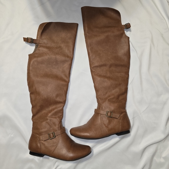 {SOLD} Journee Collection Over-Knee Riding Boots in Size 9 - Like New - Picture 7 of 15